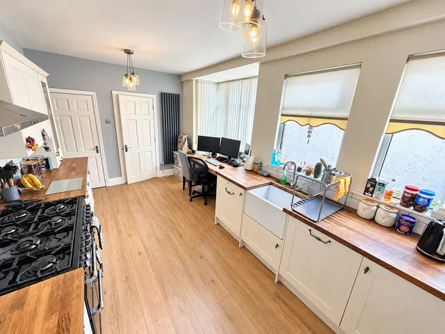 Leach Lane, St. Helens, WA9, photo 3