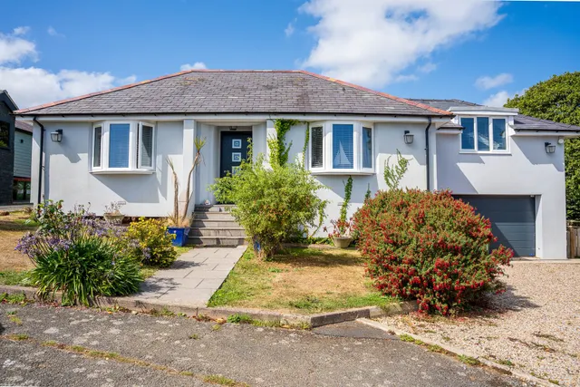 Photo 2 — Coed Yr Afon, Abersoch, Pwllheli, Gwynedd, LL53 7HU
