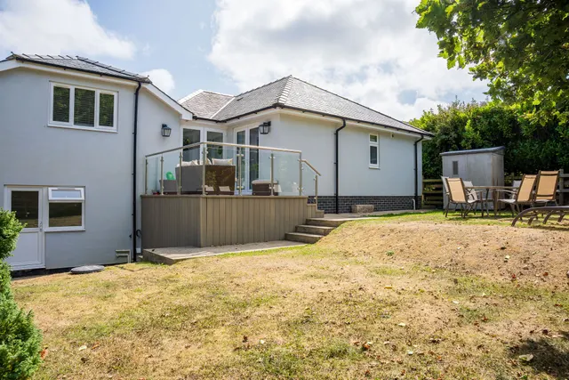 Photo 3 — Coed Yr Afon, Abersoch, Pwllheli, Gwynedd, LL53 7HU
