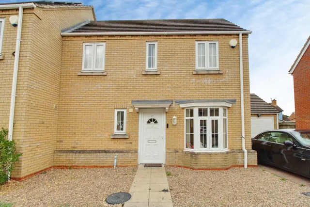 Sayers Crescent, Wisbech St Mary, PE13, photo 1