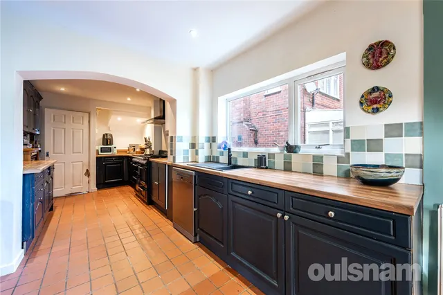 Linthurst Newtown, Blackwell, B60, photo 2
