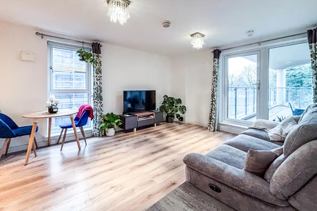Photo 2 — 25 Nankeville Court, Guildford Road, Woking