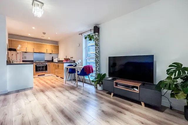 Photo 3 — 25 Nankeville Court, Guildford Road, Woking