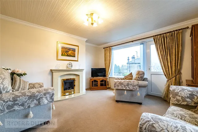 The Drive, Hipperholme, HX3, photo 3