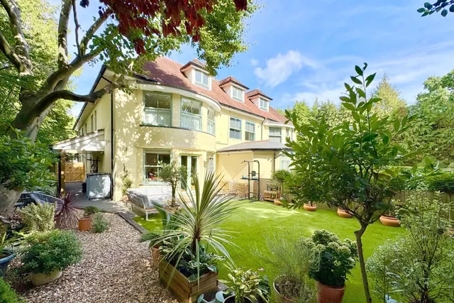 Roslin Road, BH3, photo 3