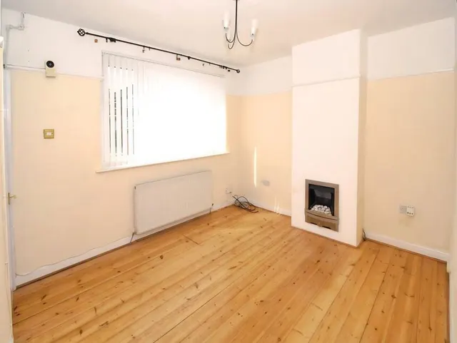 Fovant Crescent, Reddish, SK5, photo 2