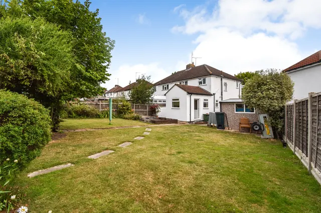 Photo 2 — Kingsway, Aldershot, Hampshire, GU11 3PF