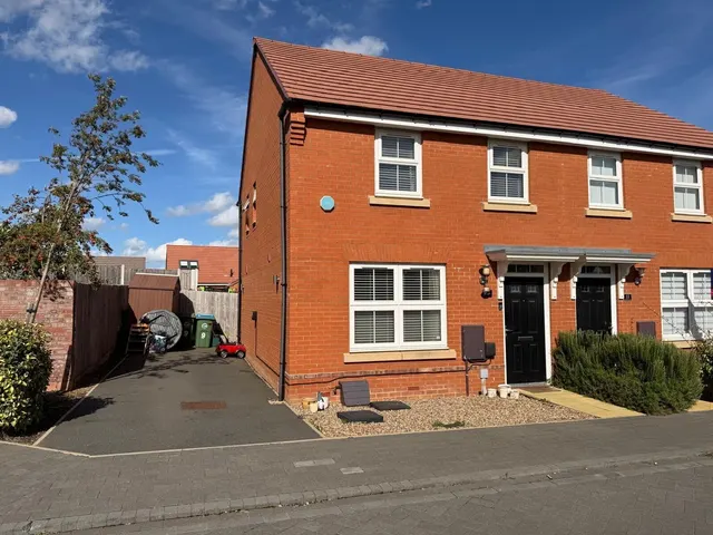 Alfred Way, Buckingham, MK18, photo 1