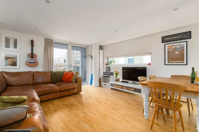 Merryweather Place, London, SE10, photo 1