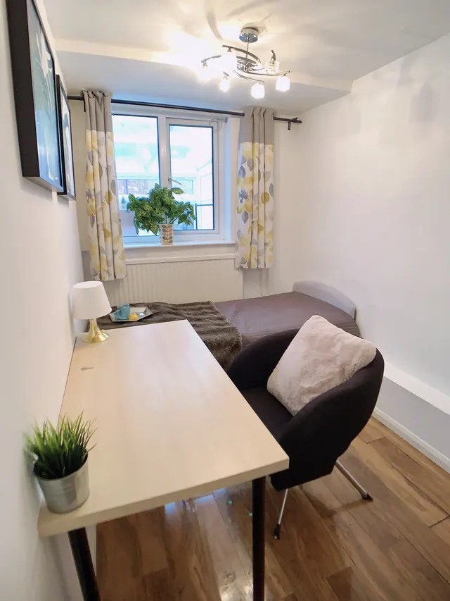 Ablett Street, SE16, photo 1