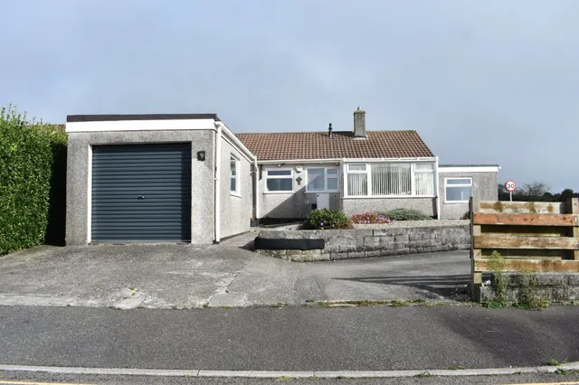 2 bedroom house, Redruth, Cornwall