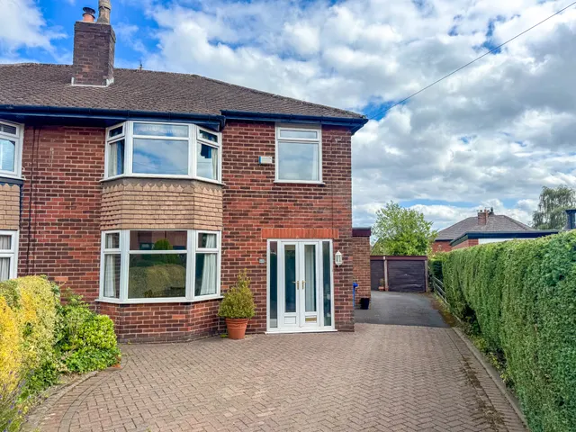 Sherwood Avenue, Radcliffe, M26, photo 1