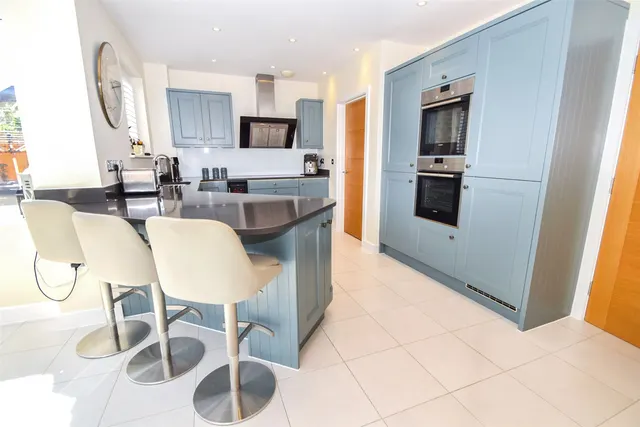 Photo 3 — Cuckoo Crescent, Blackwater, Camberley, Hampshire, GU17 0SB