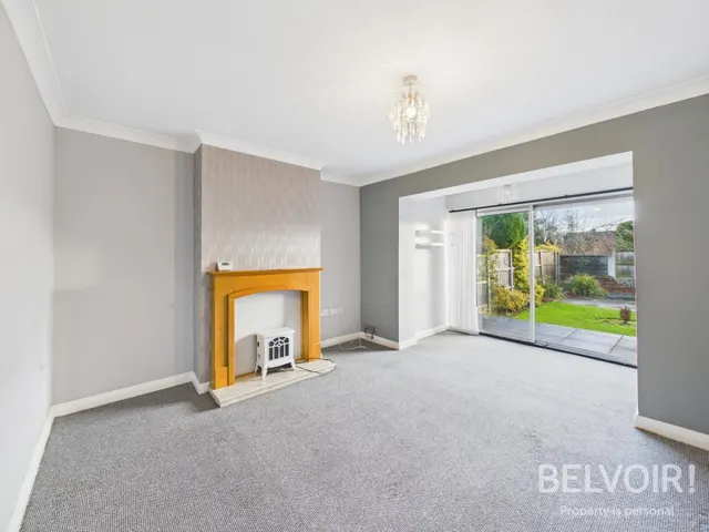 Photo 2 — Trentley Road, Trentham, Stoke On Trent, ST4