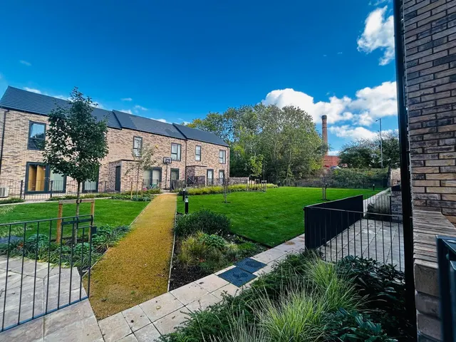 Griffiths Close, Birmingham, B12, photo 2