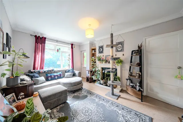 Tinshill Mount, Leeds, LS16, photo 2