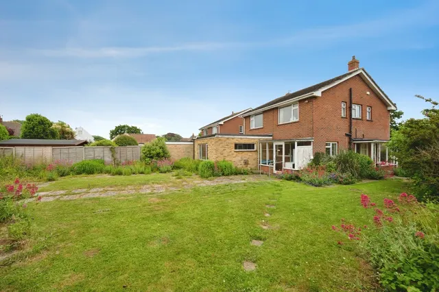Hollow Lane, Hayling Island, PO11, photo 2
