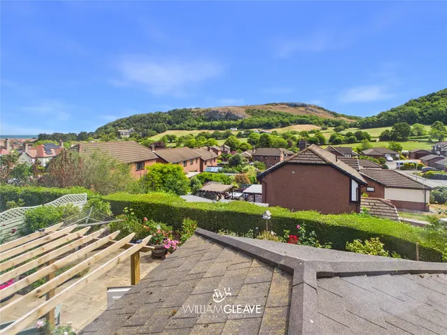 Photo 3 — Vicarage Close, Llandudno, Conwy, LL30 1PH