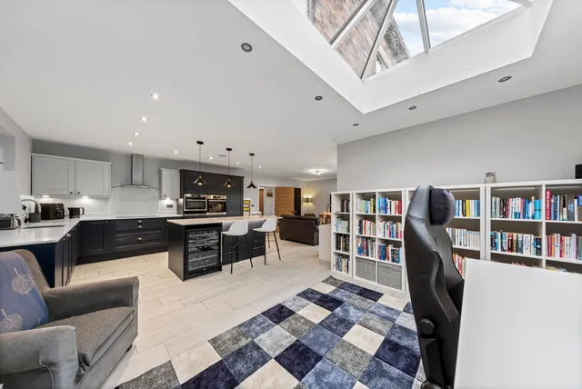 Photo 3 — Marsh Brook Close, Rixton, Warrington, WA3 6LR