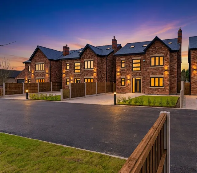 Marsh Brook Close, Rixton, WA3, photo 1