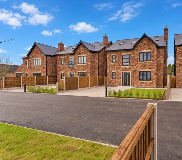Marsh Brook Close, Rixton, Warrington, WA3 6LR, photo 1