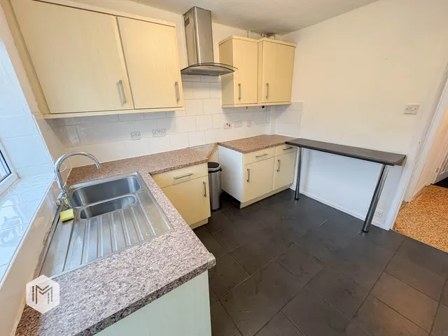 Photo 3 — Queens Avenue, Glazebury, Warrington, WA3 5NG