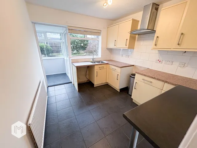 Photo 2 — Queens Avenue, Glazebury, Warrington, WA3 5NG