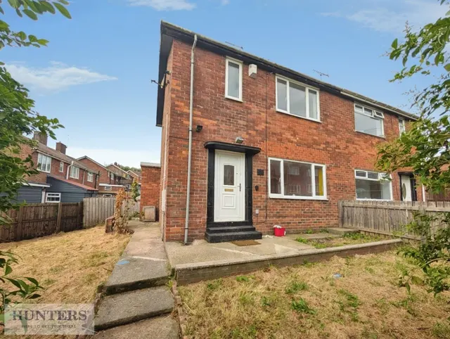 Beaumont Crescent, Horden, County Durham, SR8 4AW, photo 1