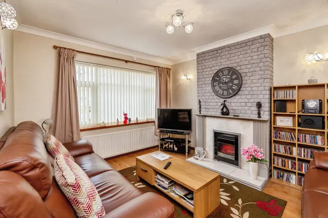 Fishley Close, Walsall, WS3, photo 2
