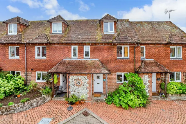 Surrey Wharf, Arundel, BN18, photo 1