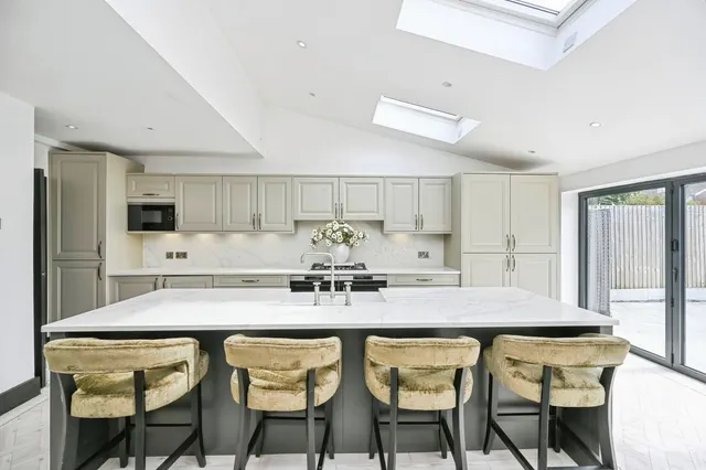 Deyes Lane, Liverpool, L31, photo 3
