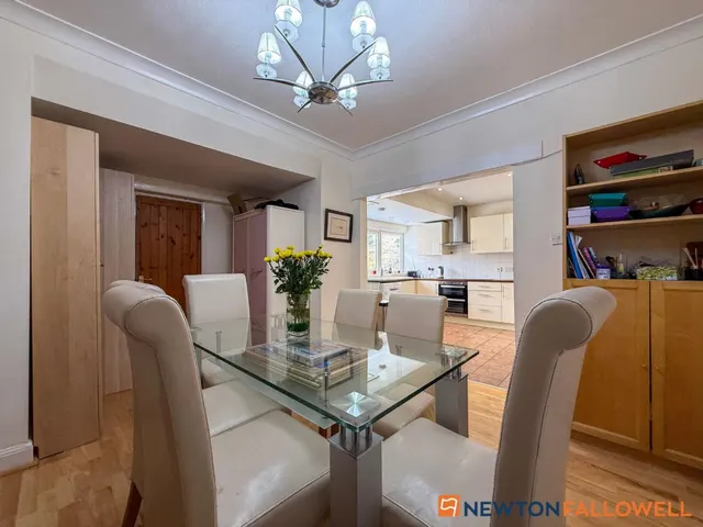 London Road, New Balderton, NG24, photo 2