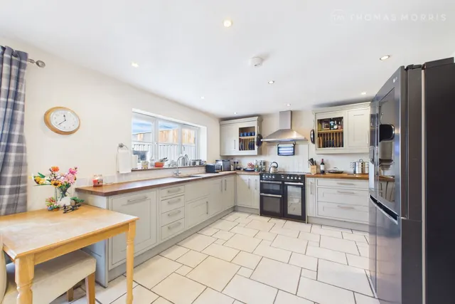 Ugg Mere Court Road, Ramsey Heights, PE26, photo 3
