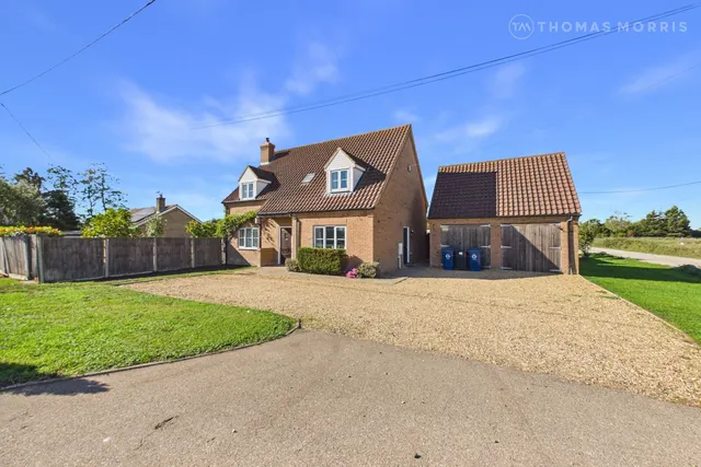 4 bedroom house, Ugg Mere Court Road, Ramsey Heights, PE26