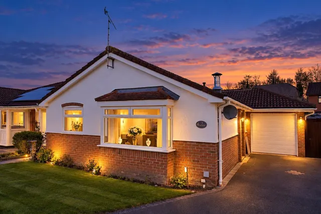 Redshank Avenue, Winsford, CW7, photo 1