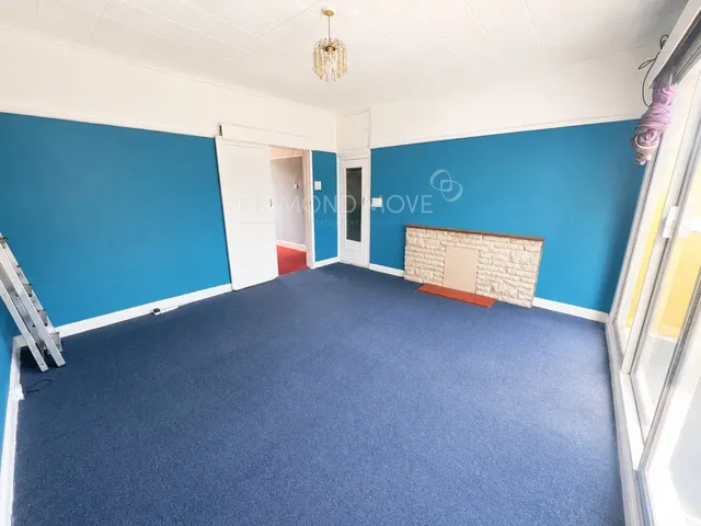 Photo 2 — Rossindel Road, Hounslow, TW3 3QN