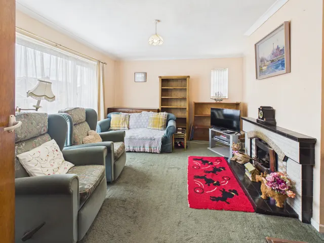 Alfoxton Road, Bridgwater, photo 3