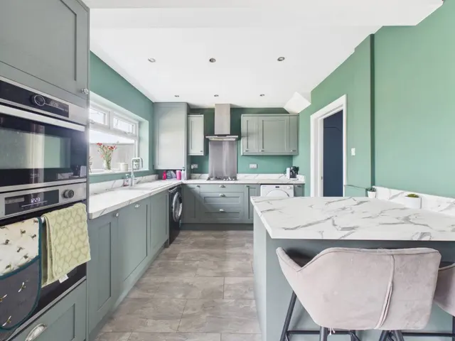 Culverwell Road, Bristol, BS13, photo 3