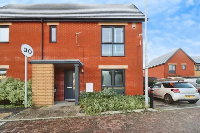 Oaktree Avenue, Pucklechurch, Bristol, BS16, photo 1