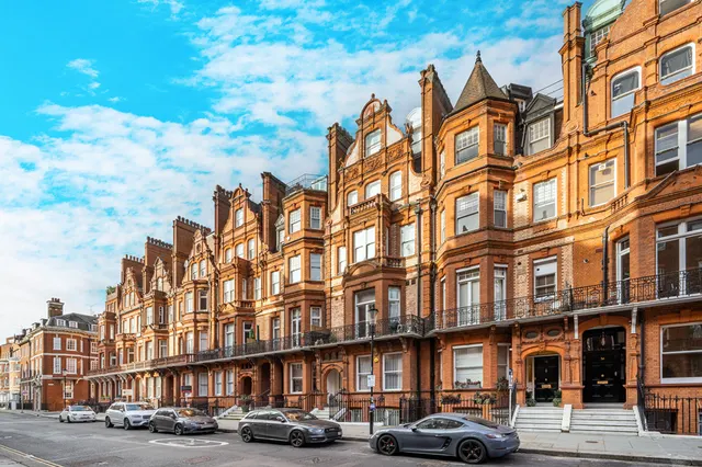 Flat 1, 38 Draycott Place, London, photo 1