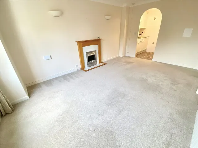 Photo 3 — St. Johns Road, Eastbourne, BN20