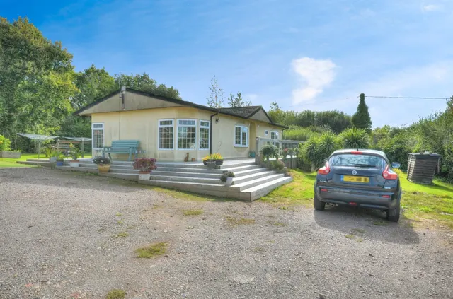 Forest Road, Swanmore, Southampton, photo 1