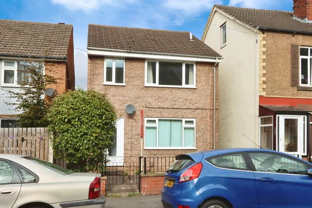 Rushdale Road, Sheffield, South Yorkshire, S8, photo 1