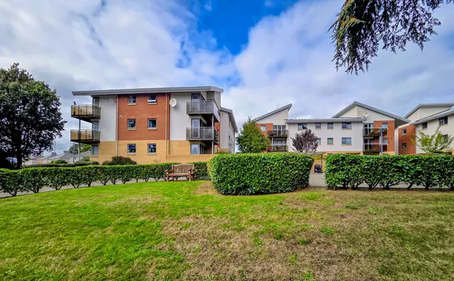 Acorn Gardens, Plympton, photo 1