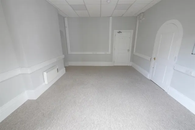 Liverpool Gardens, Worthing Central, BN11, photo 3