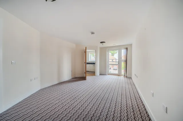 Hampton Close, Shirley, SO15, photo 2
