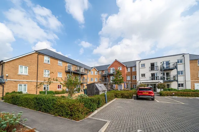 Hampton Close, Shirley, SO15, photo 1