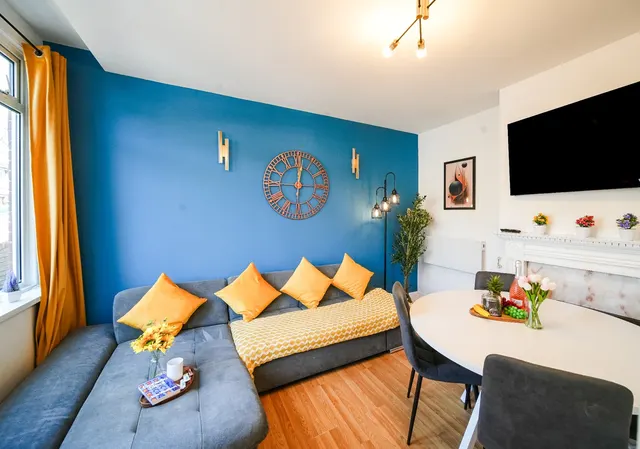 Curzon Howe Road, Portsmouth, PO1, photo 1