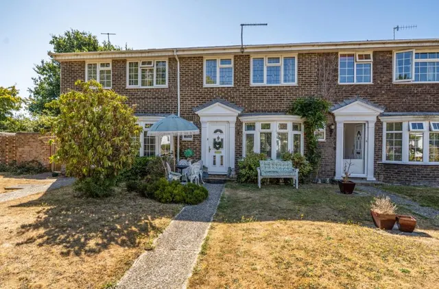 Wakefield Way, Aldwick, PO21, photo 1