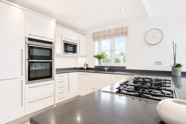 Hook Road, North Warnborough, RG29, photo 2